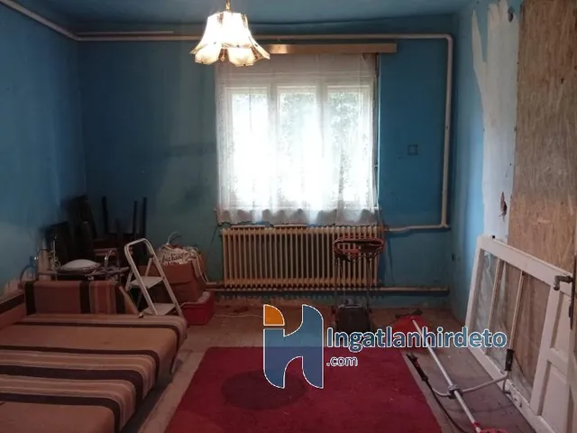 Eladó ház Gyömrő 1075 nm