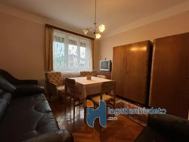 Eladó ház Debrecen, József Attila-telep 560 nm