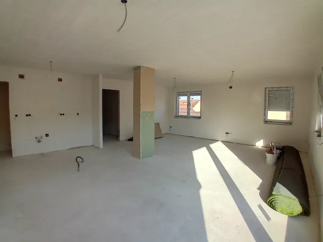 Eladó lakás Zalaegerszeg