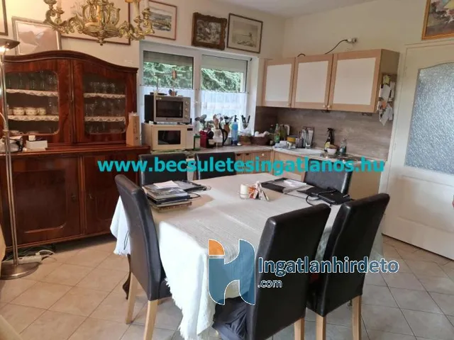 Eladó ház Keszthely, Kertváros 366 nm