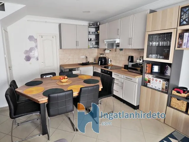 Eladó lakás Budapest XX. kerület