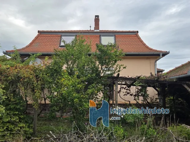 Eladó ház Zalaszentjakab 1000 nm