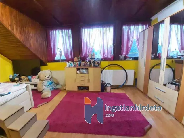Eladó ház Budapest XVIII. kerület, Erzsébettelep 307 nm