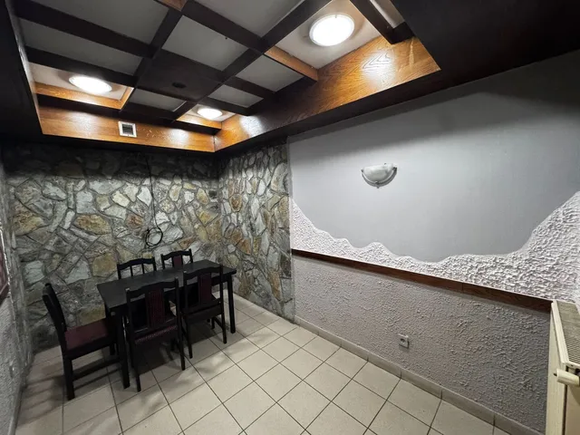 Kiadó kereskedelmi és ipari ingatlan Zalaegerszeg 1 nm