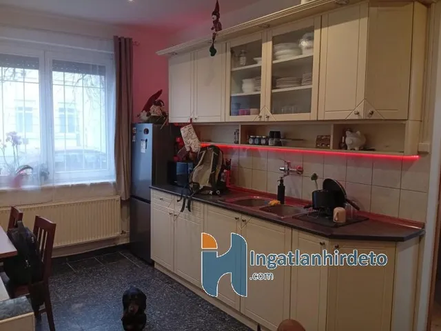 Eladó lakás Budapest X. kerület