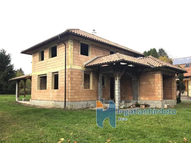 Eladó ház Kehidakustány 898 nm