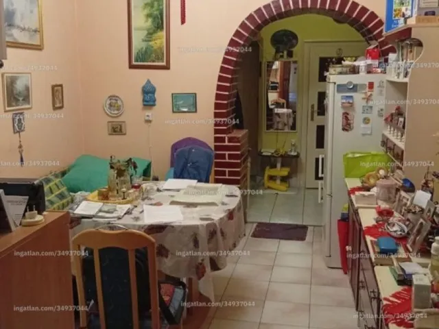 Eladó ház Budapest XIX. kerület 381 nm