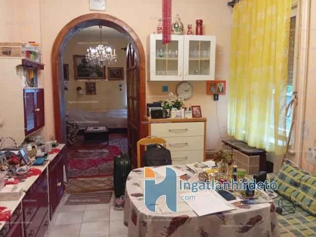 Eladó ház Budapest XIX. kerület 381 nm