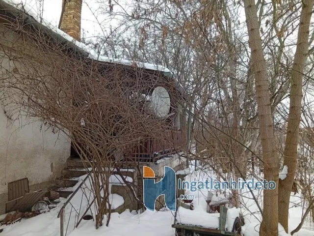 Eladó ház Sződ 1234 nm