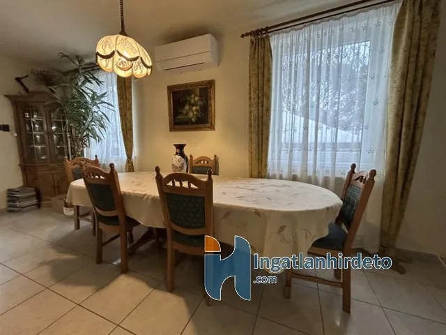 Eladó ház Debrecen, Biharikert 395 nm