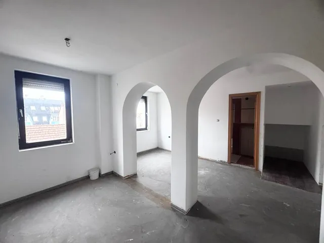 Eladó lakás Zalaegerszeg