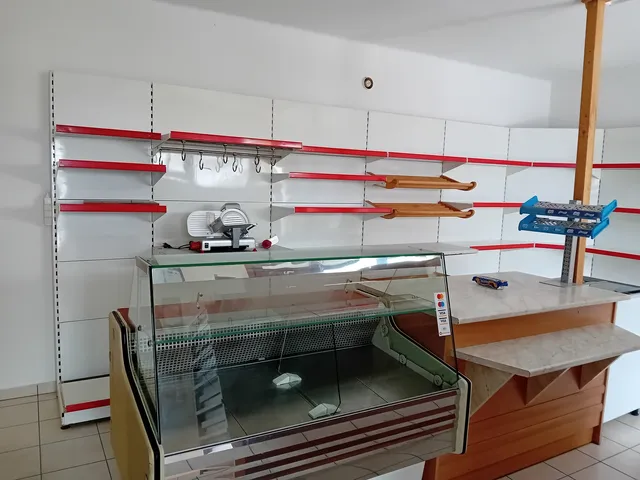 Eladó kereskedelmi és ipari ingatlan Zalalövő 2200 nm