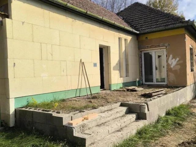 Eladó ház Kerepes 547 nm