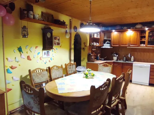 Eladó ház Százhalombatta, Óváros 132 nm