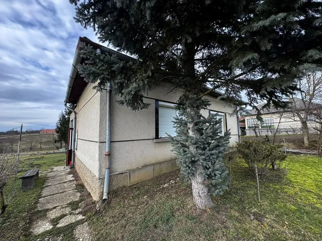 Eladó ház Zalalövő 1205 nm