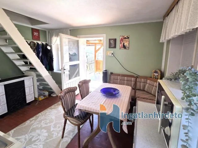 Eladó üdülő és hétvégi ház Rezi 2024 nm