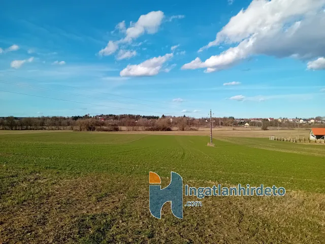 Eladó mezőgazdasági ingatlan Boncodfölde 1628 nm