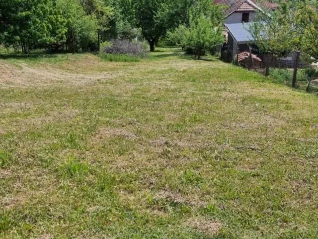 Eladó mezőgazdasági ingatlan Zalaegerszeg 1750 nm