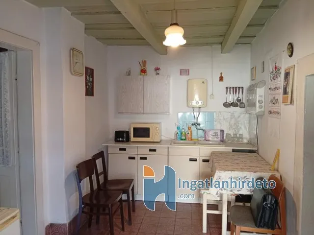 Eladó ház Galgahévíz 295 nm