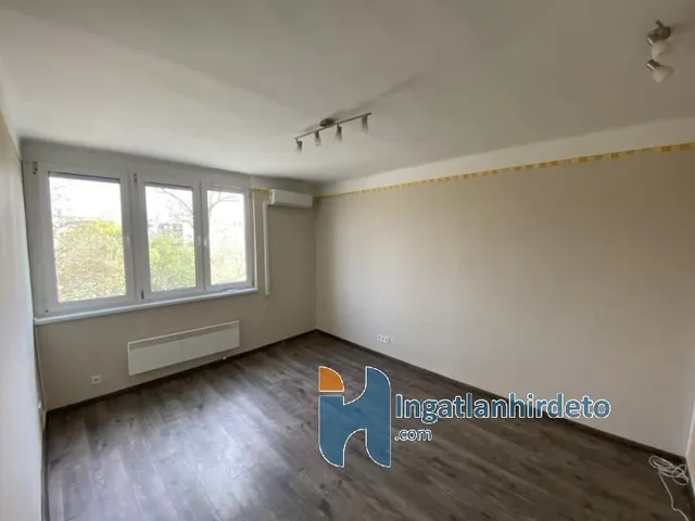 Eladó lakás Gyöngyös