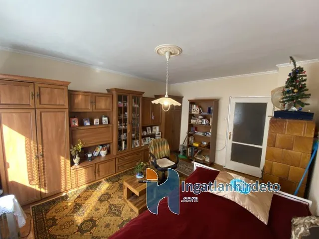 Eladó lakás Gyöngyös