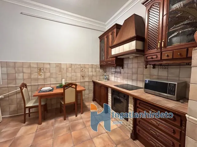 Eladó lakás Debrecen, Óváros