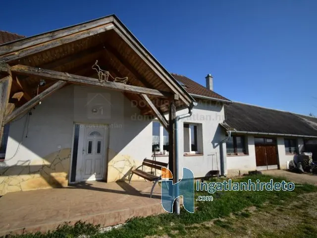 Eladó ház Csempeszkopács 1764 nm