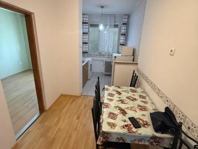 Eladó lakás Zalaegerszeg, Kertváros