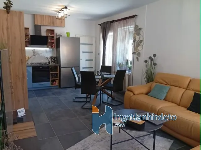 Eladó ház Érd 525 nm