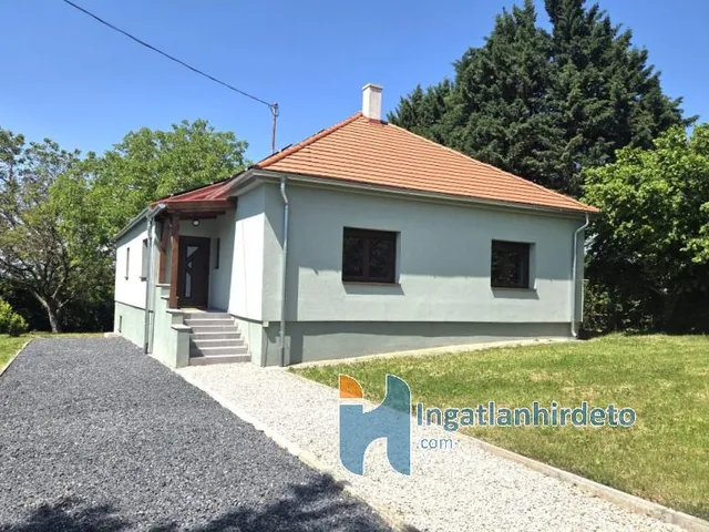 Eladó ház Cserszegtomaj 1500 nm