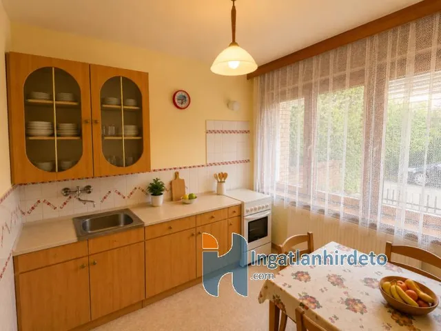Eladó ház Debrecen, Újkert 250 nm