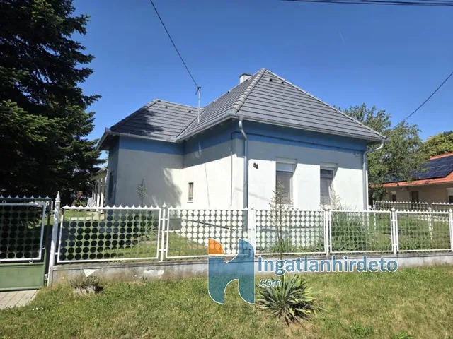 Eladó ház Türje 3813 nm