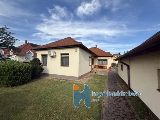 Eladó ház Zalaegerszeg, Kertváros 759 nm