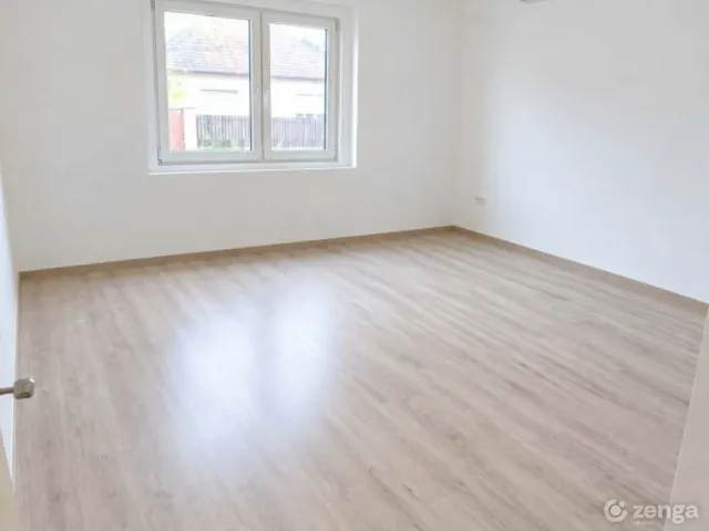 Kiadó ház Zagyvaszántó 900 nm