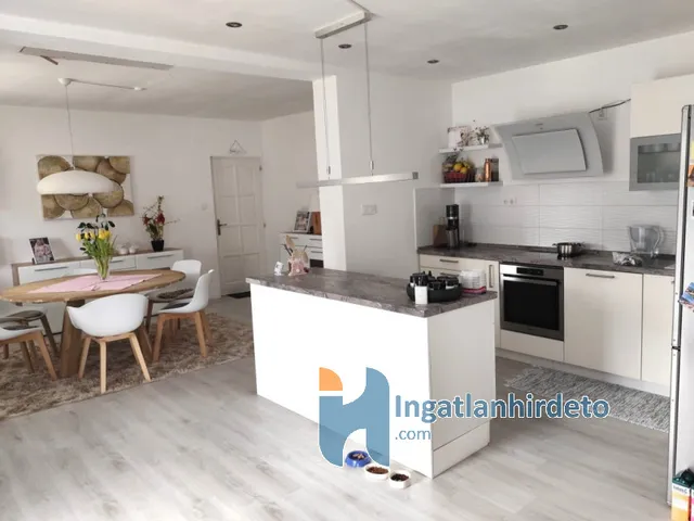 Eladó ház Iharos 4617 nm