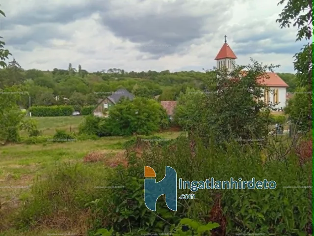 Eladó ház Kisnémedi 1500 nm