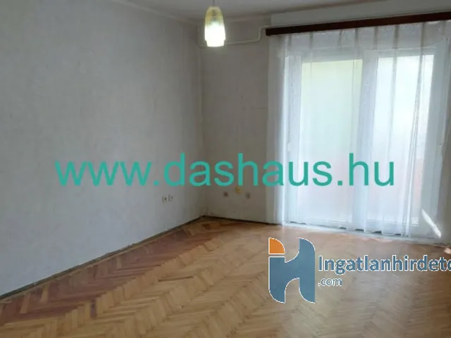 Eladó lakás Zalaegerszeg, Landorhegy
