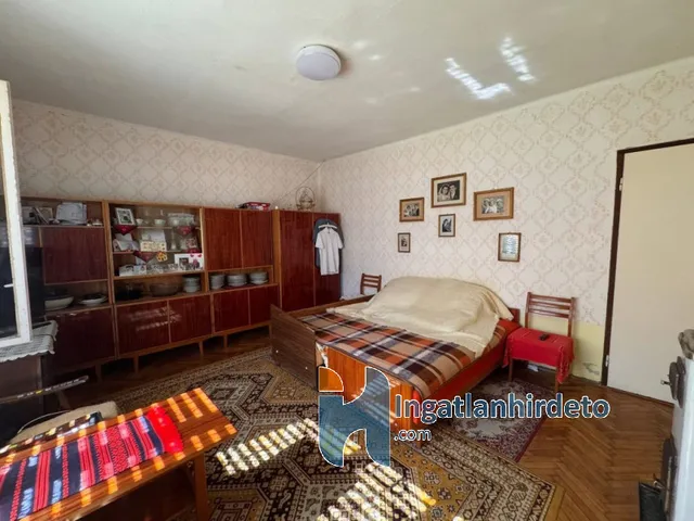 Eladó ház Bucsuszentlászló 2630 nm