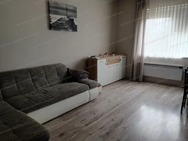 Eladó lakás Kutas 58 nm