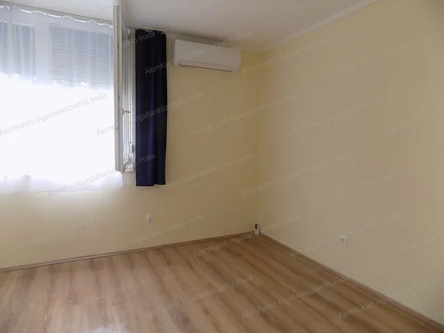 Kiadó lakás Kaposvár, Belváros 69 nm