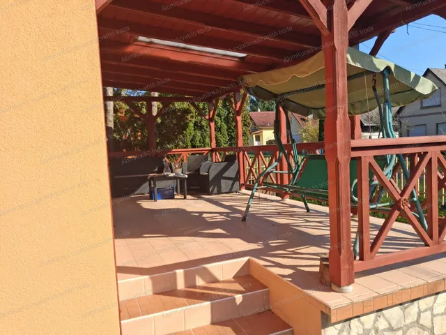 Eladó üdülő és hétvégi ház Dombóvár, Gunarasfürdő 60 nm