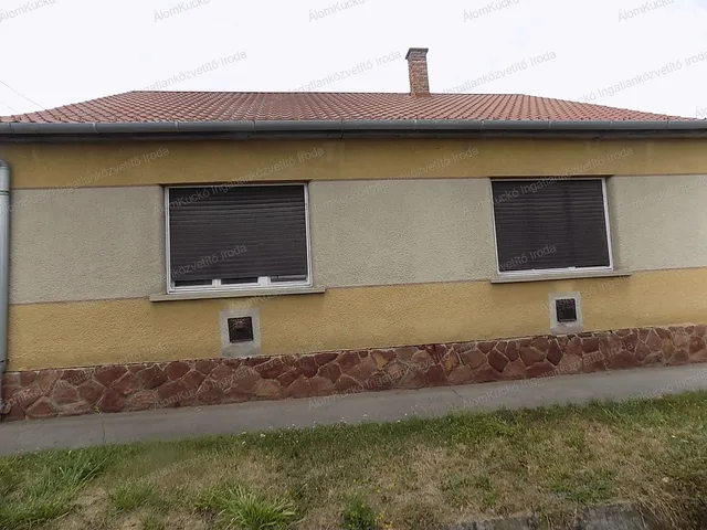 Eladó ház Kaposvár 100 nm