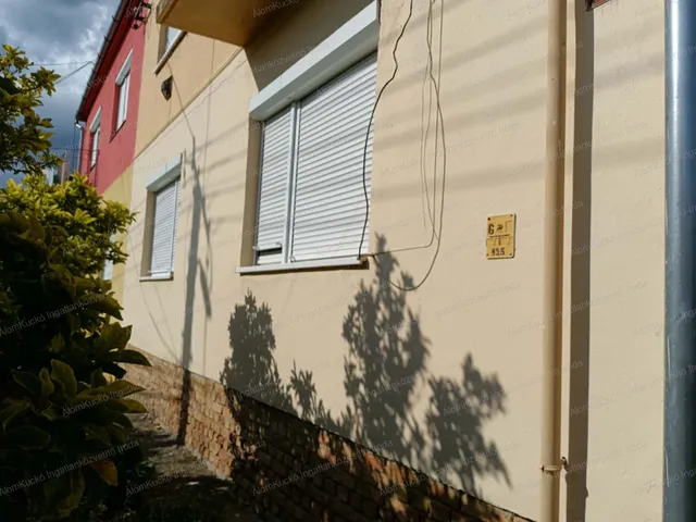 Eladó lakás Dombóvár, Kertváros 58 nm