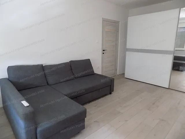 Kiadó lakás Kaposvár, Búzavirág lakótelep, Búzavirág utca 48 nm