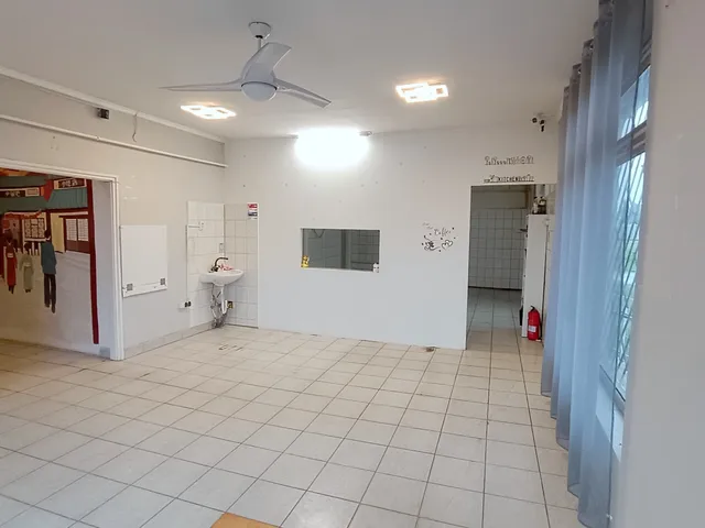 Eladó kereskedelmi és ipari ingatlan Tiszavasvári 100 nm