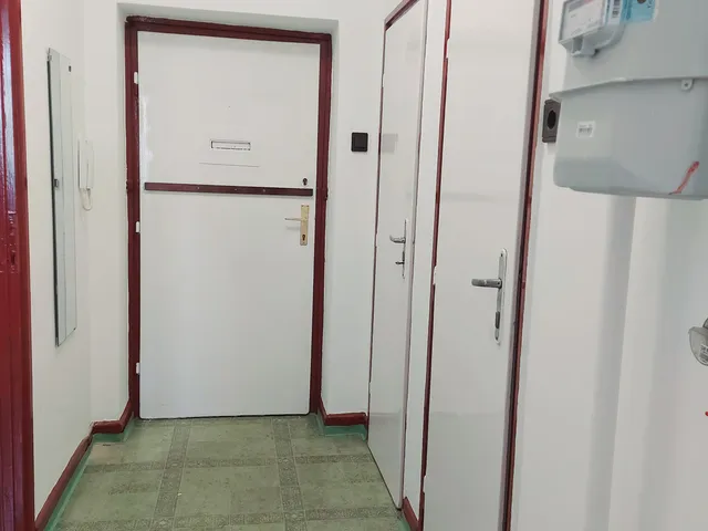 Eladó lakás Nyíregyháza, Belváros, Hősök tere 49 nm