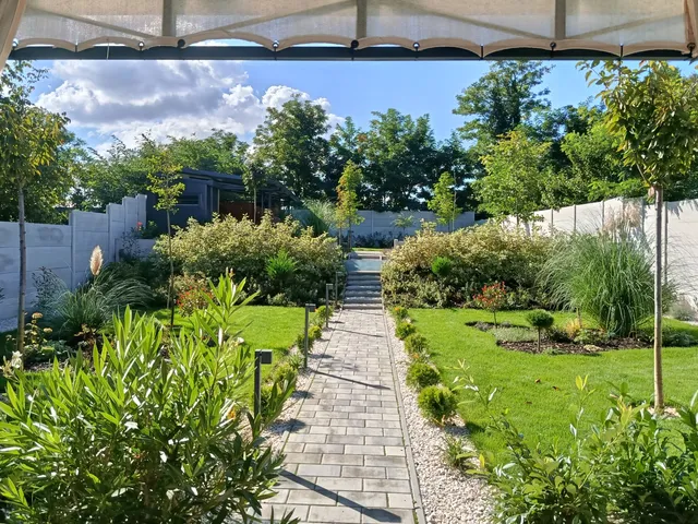 Eladó ház Nyíregyháza, Malomkert 205 nm