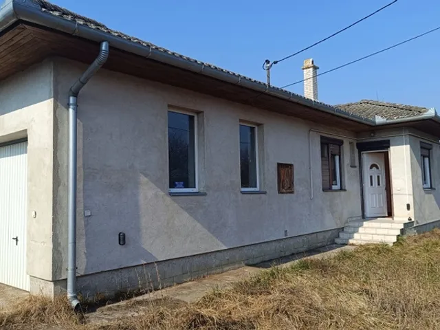 Eladó ház Tiszavasvári 140 nm