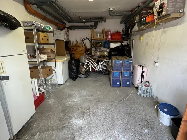 Eladó garázs Nyíregyháza 17 nm