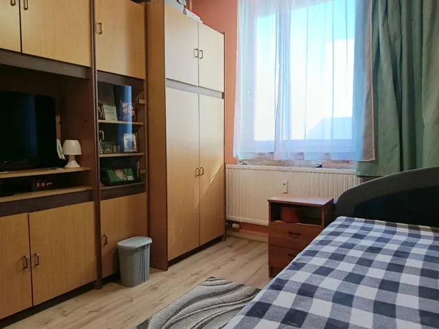 Eladó lakás Nyíregyháza, Örökösföld 66 nm